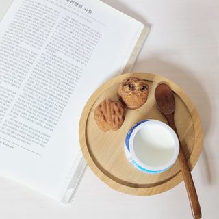 매일바이오 그릭요거트 오리지널 플레인 4개, 로스터리 커피믹스 4개 — 5점을 준 리뷰어가 2021년 12월 올린 사용 사진