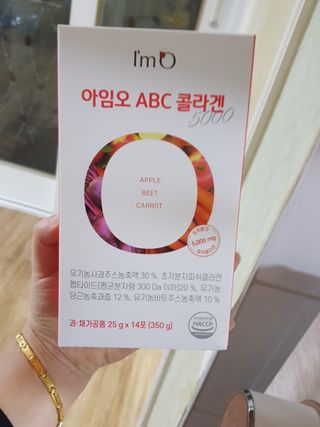 아임오 ABC 콜라겐 젤리 14포 — 5점을 준 리뷰어가 2021년 10월 올린 사용 사진