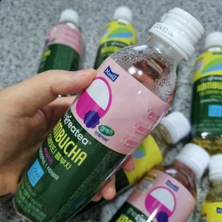 더그레잇티 콤부차 [매일유업] 더그레잇티 44kcal 콤부차 300ml *12개입 (오리지널 6개+베리리치 6개) — 5점을 준 리뷰어가 2023년 7월 올린 사용 사진