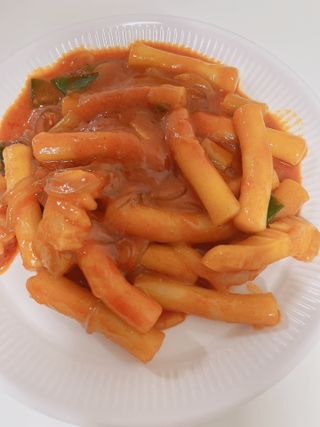 한성기업 무볼레 닭떡볶이+해물떡볶이 2종 세트 — 5점을 준 리뷰어가 2021년 10월 올린 사용 사진