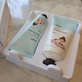 파시 FASCY 高保湿ハンドクリーム40ml+80ml セット — 5점을 준 리뷰어가 2021년 7월 올린 사용 사진