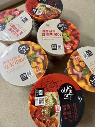 나우  [요리궁리] B타입 ( 매콤, 치즈, 매콤까르보 ) 꽃떡볶이 6개입 세트 — 5점을 준 리뷰어가 2025년 3월 올린 사용 사진