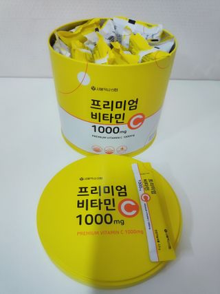 서울약사신협 프리미엄비타민C1000_2.5G x 100포 — 5점을 준 리뷰어가 2021년 1월 올린 사용 사진