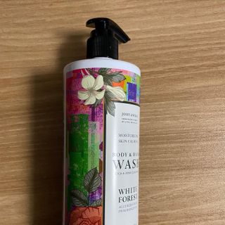 조향사 바디로션 + 바디워시 화이트포레스트 — 4점을 준 리뷰어가 2022년 5월 올린 사용 사진