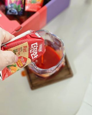 [롯데칠성] 야채듬뿍 더'진한 [롯데칠성] 야채는 이제 COLORFULL! 야채듬뿍  더 진한 레드 4개 +퍼플 4개 (총 8개) — 5점을 준 리뷰어가 2023년 6월 올린 사용 사진