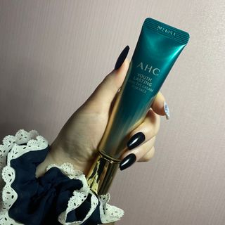 [NEW 탄력유턴 아이크림] AHC 유스 래스팅 리얼 아이크림 포 페이스 — 5점을 준 리뷰어가 2021년 2월 올린 사용 사진
