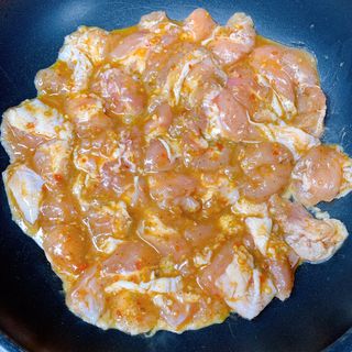 (주)마니커 마니커 닭고기 덧살구이 2종(올리브소금&핫칠리) [냉동 500g] — 5점을 준 리뷰어가 2022년 12월 올린 사용 사진