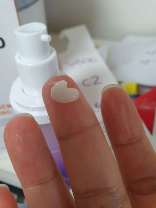 바르셀 주름개선 리프팅 영양크림 인텐시브 리포좀 더블크림-C2 50ml — 5점을 준 리뷰어가 2021년 11월 올린 사용 사진