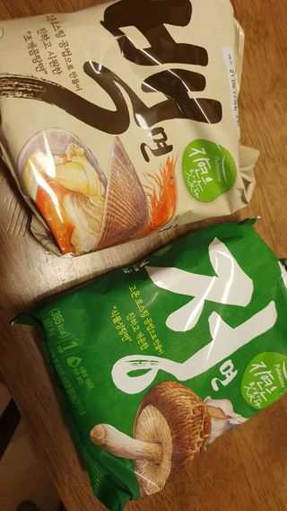 [풀무원] 자연은맛있다 정면, 백면, 홍면  세트 — 5점을 준 리뷰어가 2021년 4월 올린 사용 사진