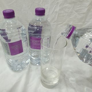 몽베스트 MONTBEST 1L 12입 — 4점을 준 리뷰어가 2022년 12월 올린 사용 사진