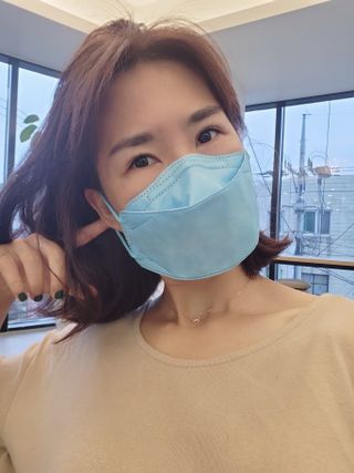 건강누리인터내셔날 (마스크 특집) 7DAYS 컬러마스크 (컬러7매)+ KMC 프리미엄 덴탈마스크(50매) — 5점을 준 리뷰어가 2022년 7월 올린 사용 사진