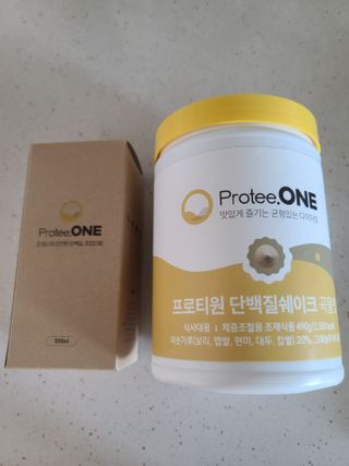 프로티원 단백질쉐이크 곡물맛 2주분 1통+보틀 — 5점을 준 리뷰어가 2021년 3월 올린 사용 사진