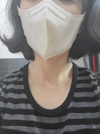 [케이퓨리] 케이퓨리 항균 구리마스크 15매 (대형/중형/키즈) — 4점을 준 리뷰어가 2022년 12월 올린 사용 사진