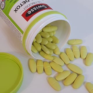 Swisse 스위스 리버디톡스 120정 — 5점을 준 리뷰어가 2021년 1월 올린 사용 사진
