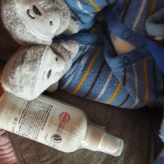 mom e 맘이 내추럴 베이비 케어 크림+바디오일 — 5점을 준 리뷰어가 2021년 1월 올린 사용 사진