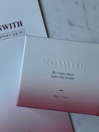SOONWITH 바이오 수퍼 아쿠아 하이드로 젤 크림 — 5점을 준 리뷰어가 2021년 3월 올린 사용 사진