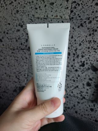 랑벨 수퍼내츄럴 아쿠아 수딩 크림 100ml — 5점을 준 리뷰어가 2022년 5월 올린 사용 사진