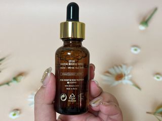 스킨큐어 산다화 비타민c 화이트닝 에센스 30ml — 3점을 준 리뷰어가 2022년 2월 올린 사용 사진