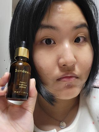 스킨큐어 산다화 비타민c 화이트닝 에센스 30ml — 5점을 준 리뷰어가 2023년 12월 올린 사용 사진