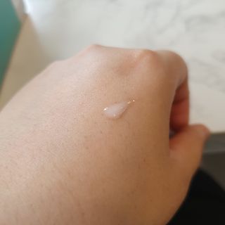 리더스코스메틱 리더스 카밍 바이오틱스 에센스 워터 — 5점을 준 리뷰어가 2021년 6월 올린 사용 사진