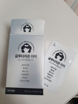 메디포스트 모비타 글루타치온 이지 필름형 30매 — 5점을 준 리뷰어가 2022년 12월 올린 사용 사진