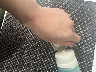 [후르디아] 올리브영 저자극 비건바디로션 — 5점을 준 리뷰어가 2023년 3월 올린 사용 사진