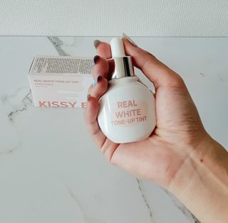 KISSY BAE 키시베이 키시베이 리얼화이트 톤업틴트 — 5점을 준 리뷰어가 2021년 7월 올린 사용 사진
