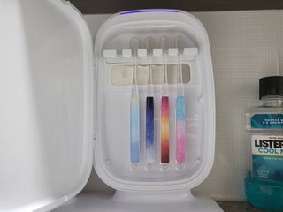 에브리모먼트 에브리 모먼트 칫솔 Every moment toothbrush — 5점을 준 리뷰어가 2022년 5월 올린 사용 사진