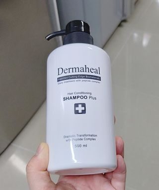 더마힐 헤어 컨디셔닝 샴푸 500ml 3종 중 택1 — 5점을 준 리뷰어가 2021년 3월 올린 사용 사진