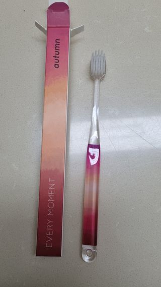 에브리모먼트 에브리 모먼트 칫솔 Every moment toothbrush — 5점을 준 리뷰어가 2022년 2월 올린 사용 사진