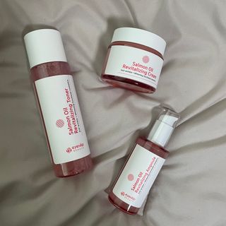 아이앤립 / EYENLIP 아이앤립 연어오일 리바이탈라이징 토너+앰플+크림 3종 세트 — 5점을 준 리뷰어가 2021년 5월 올린 사용 사진