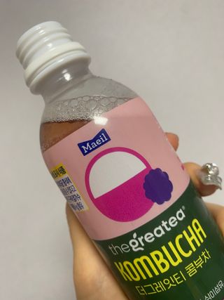 더그레잇티 콤부차 300ml *12개입 (오리지널 6개+베리리치 6개) — 5점을 준 리뷰어가 2022년 7월 올린 사용 사진