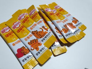 광동생활건강 [광동] 비타500데일리스틱  ★빼빼로데이★ 30포+70포+ 뚱랑이스티커+빼빼로+쇼핑백 — 5점을 준 리뷰어가 2022년 11월 올린 사용 사진
