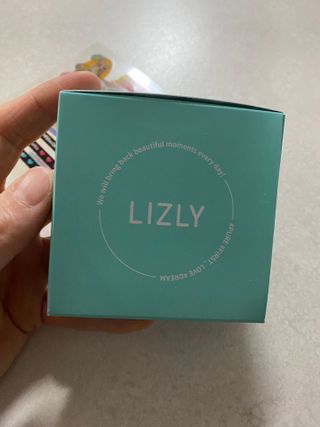 리즐리 씨슬릭 톤업 쿨링 쿠션 15g — 5점을 준 리뷰어가 2021년 7월 올린 사용 사진