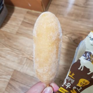 오마뎅 한우핫도그 — 5점을 준 리뷰어가 2021년 5월 올린 사용 사진