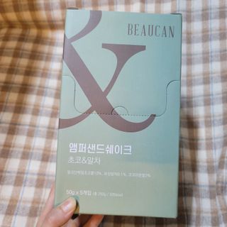 [뷰캔] 건강한 식사대용 앰퍼샌드 단백질 쉐이크 초코&말차 50g — 5점을 준 리뷰어가 2022년 6월 올린 사용 사진