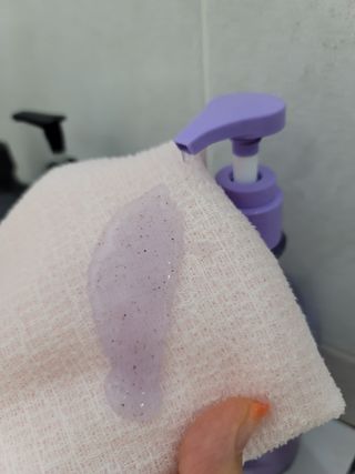 벨먼 내추럴스파 수분광채 스크럽 바디워시 600ml 5종 — 4점을 준 리뷰어가 2022년 5월 올린 사용 사진