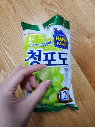청포도캔디 복숭아캔디 — 5점을 준 리뷰어가 2022년 11월 올린 사용 사진