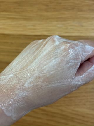 나우 [리브엠] 화해 1등 각질 클렌저! 시카좀 카밍 딥 클렌징 폼 — 5점을 준 리뷰어가 2025년 7월 올린 사용 사진