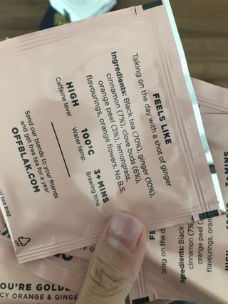 [오프블랙] 아침을 상큼하게 시작하는 에너지티! 유아골든 블렌딩홍차 12T — 5점을 준 리뷰어가 2021년 12월 올린 사용 사진