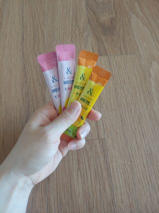 비타앤C 레몬맛, 망고맛 — 5점을 준 리뷰어가 2021년 5월 올린 사용 사진