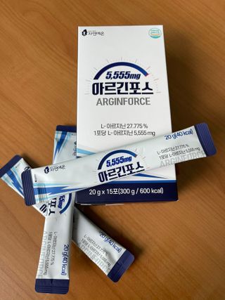 자연에온 아르긴포스 L-아르기닌 5555mg 스틱 15개입 1박스 — 4.5점을 준 리뷰어가 2021년 4월 올린 사용 사진