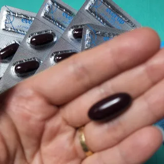 [몸엔용] 에버업 멀티비타민&미네랄, 눈건강 루테인 혈행건강 오메가3, 면역 프로바이오틱스 3종 택1 — 5점을 준 리뷰어가 2022년 4월 올린 사용 사진