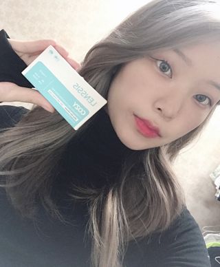 렌시스 LENSSIS [ 렌시스 ] 발색 짱짱 , 유니크한 색감 ＃코지시리즈  1개월용 ｜ 2컬러 중 택1 ｜ — 5점을 준 리뷰어가 2021년 6월 올린 사용 사진