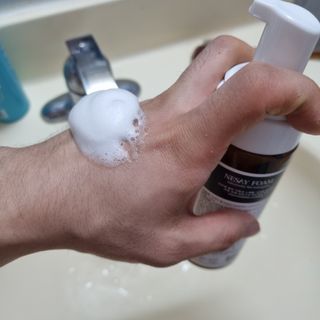 NESAY 네세이 크림 폼클렌져 포맨 150mL 남자폼클렌져 — 3.5점을 준 리뷰어가 2021년 5월 올린 사용 사진