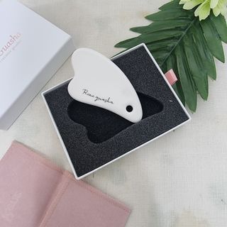 르네 세라믹 페이스 바디 절충형 괄사 — 5점을 준 리뷰어가 2022년 11월 올린 사용 사진