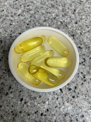 서울약사신협 네이처픽_알티지오메가3_1,205mg x 180캡슐 — 5점을 준 리뷰어가 2021년 9월 올린 사용 사진