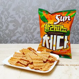 강렬한 태양의 맛 썬의 신제품, 썬 할라피뇨체다 — 5점을 준 리뷰어가 2022년 6월 올린 사용 사진