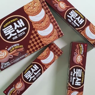 롯데제과 롯샌 카페크런치 — 5점을 준 리뷰어가 2021년 10월 올린 사용 사진