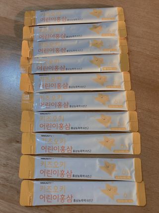 [이뮤니티플러스]우리아이 면역오키, 건강오키 _ 키즈오키 어린이홍삼 10포 1box — 5점을 준 리뷰어가 2022년 3월 올린 사용 사진